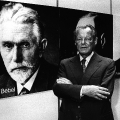 Ahnengalerie der SPD: Willy Brandt neben dem Porträt August Bebels im Erich-Ollenhauer-Haus (1978).